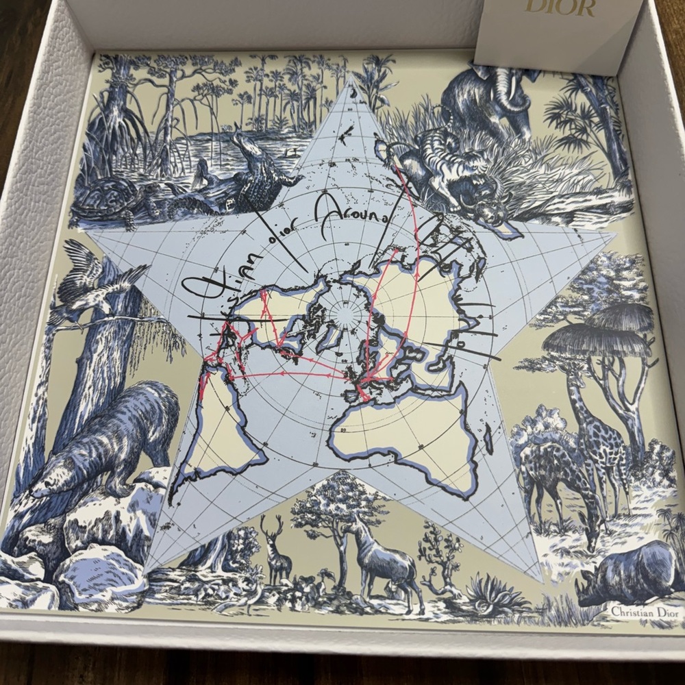 Dior puzzle